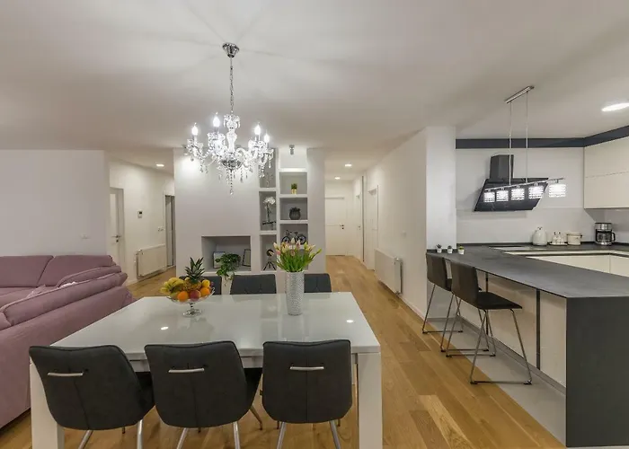 Penthouse Jure Makarská