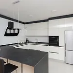 Penthouse Jure شقة ماكارسكا