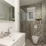 Penthouse Jure شقة *